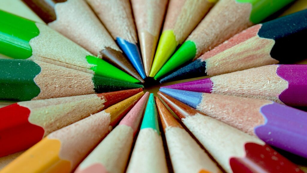 pen, crayon, color-581881.jpg